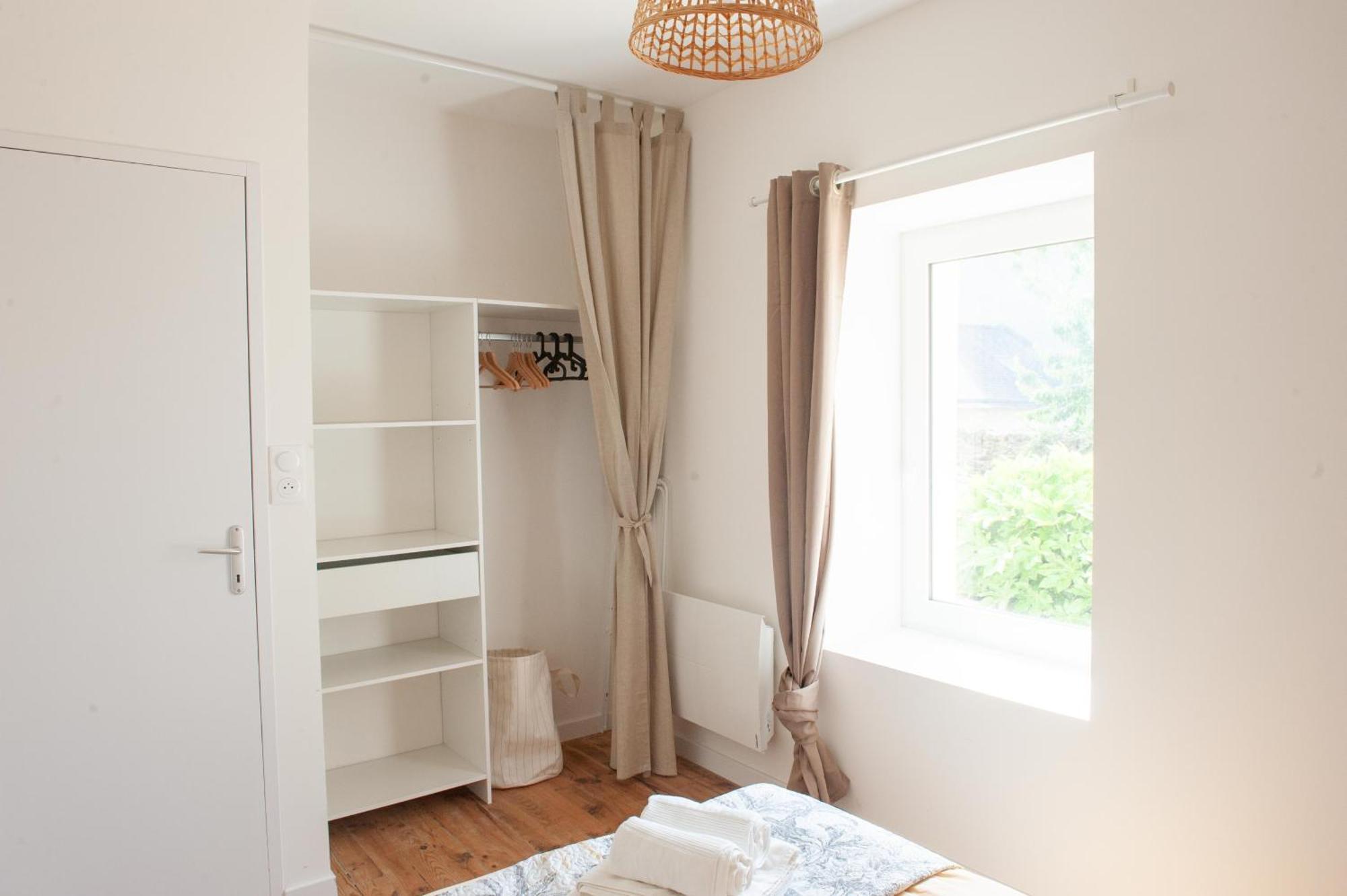 Immeuble De 3 Appartements Avec Cour Interieure Брест Екстериор снимка