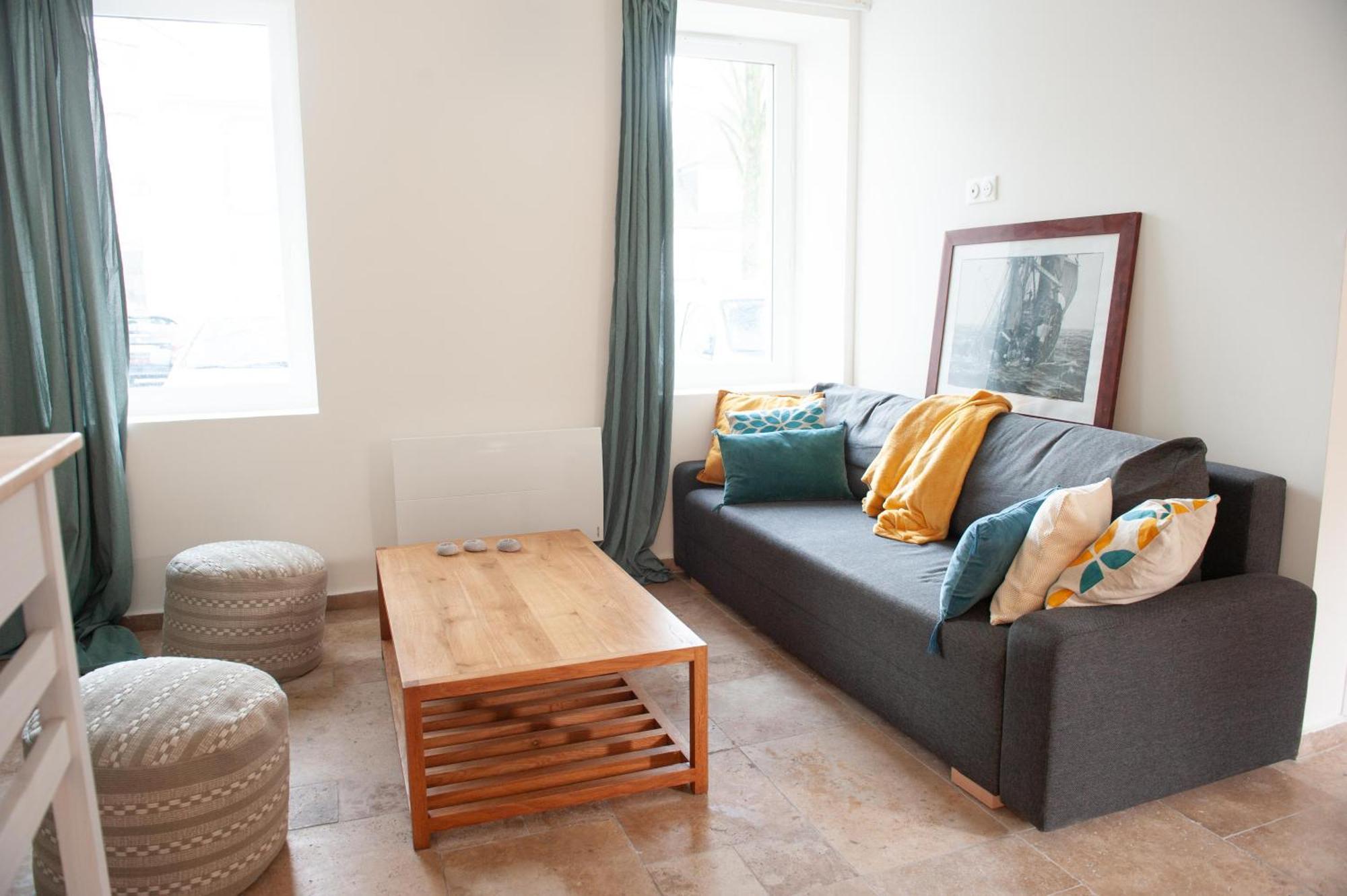 Immeuble De 3 Appartements Avec Cour Interieure Брест Стая снимка