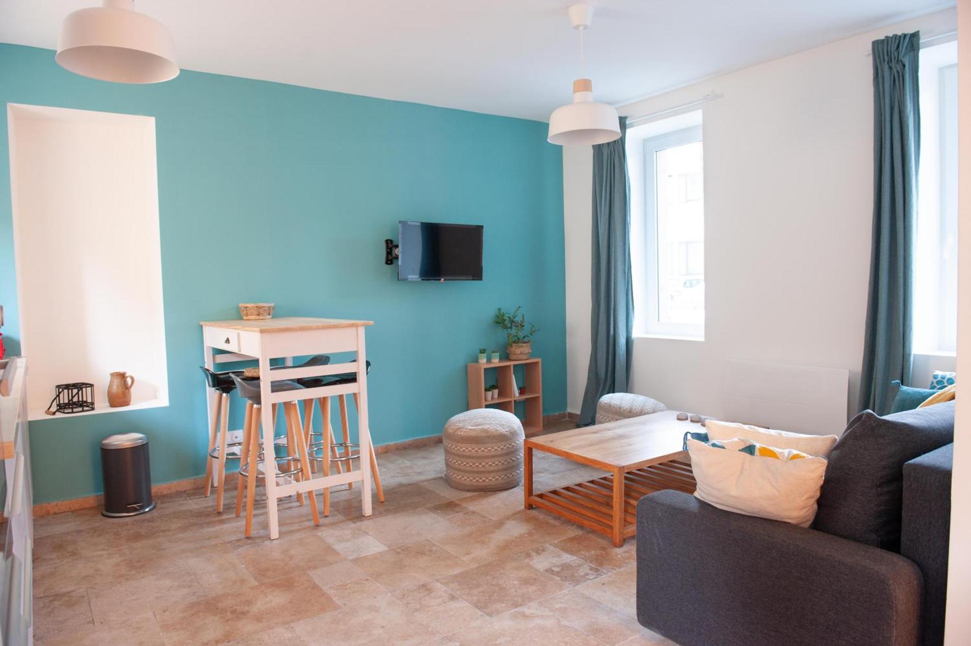Immeuble De 3 Appartements Avec Cour Interieure Брест Стая снимка